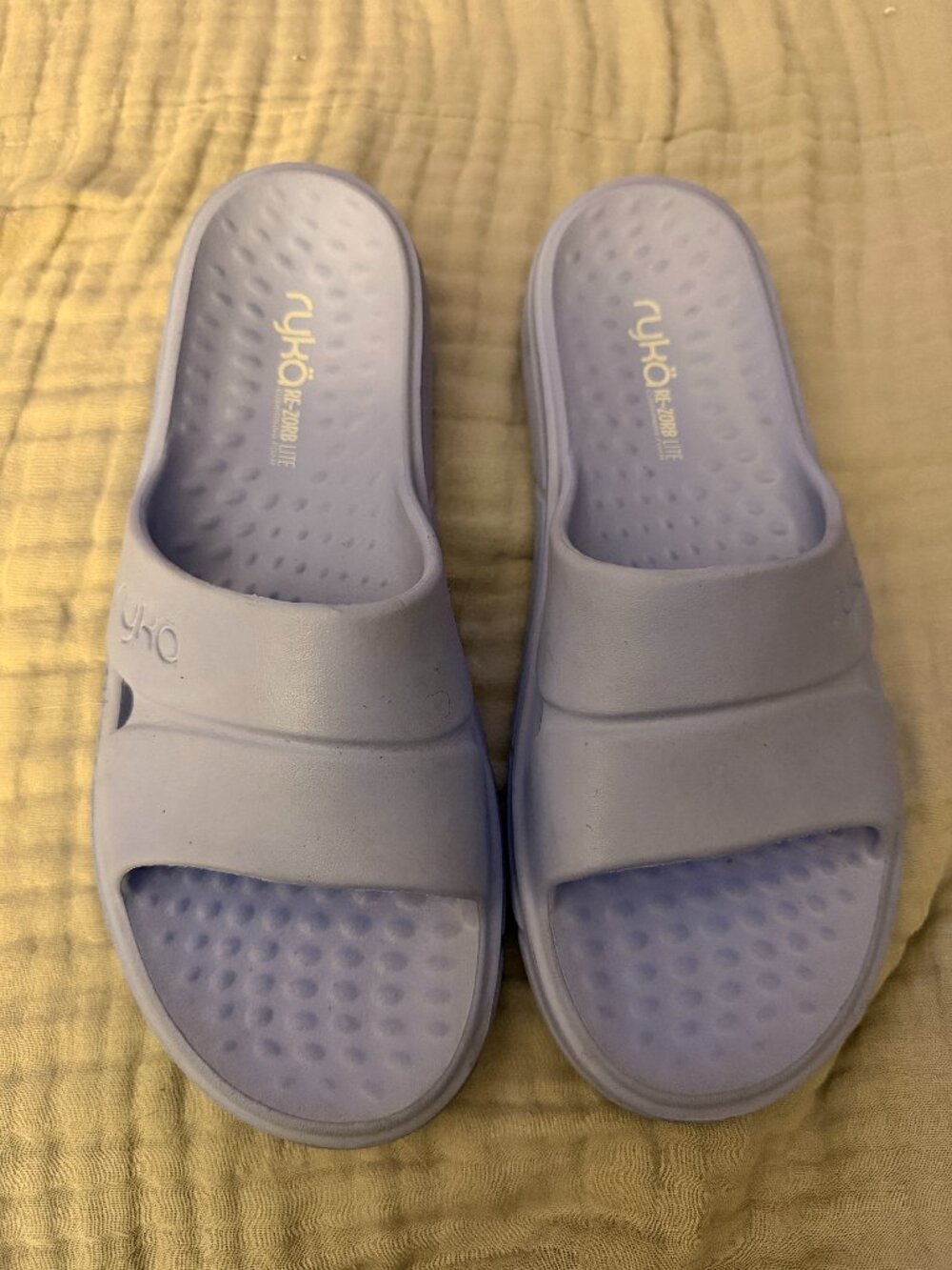 Ryka Re-Zorb Lite Cushioning Foam Recovery Slides - Size 10